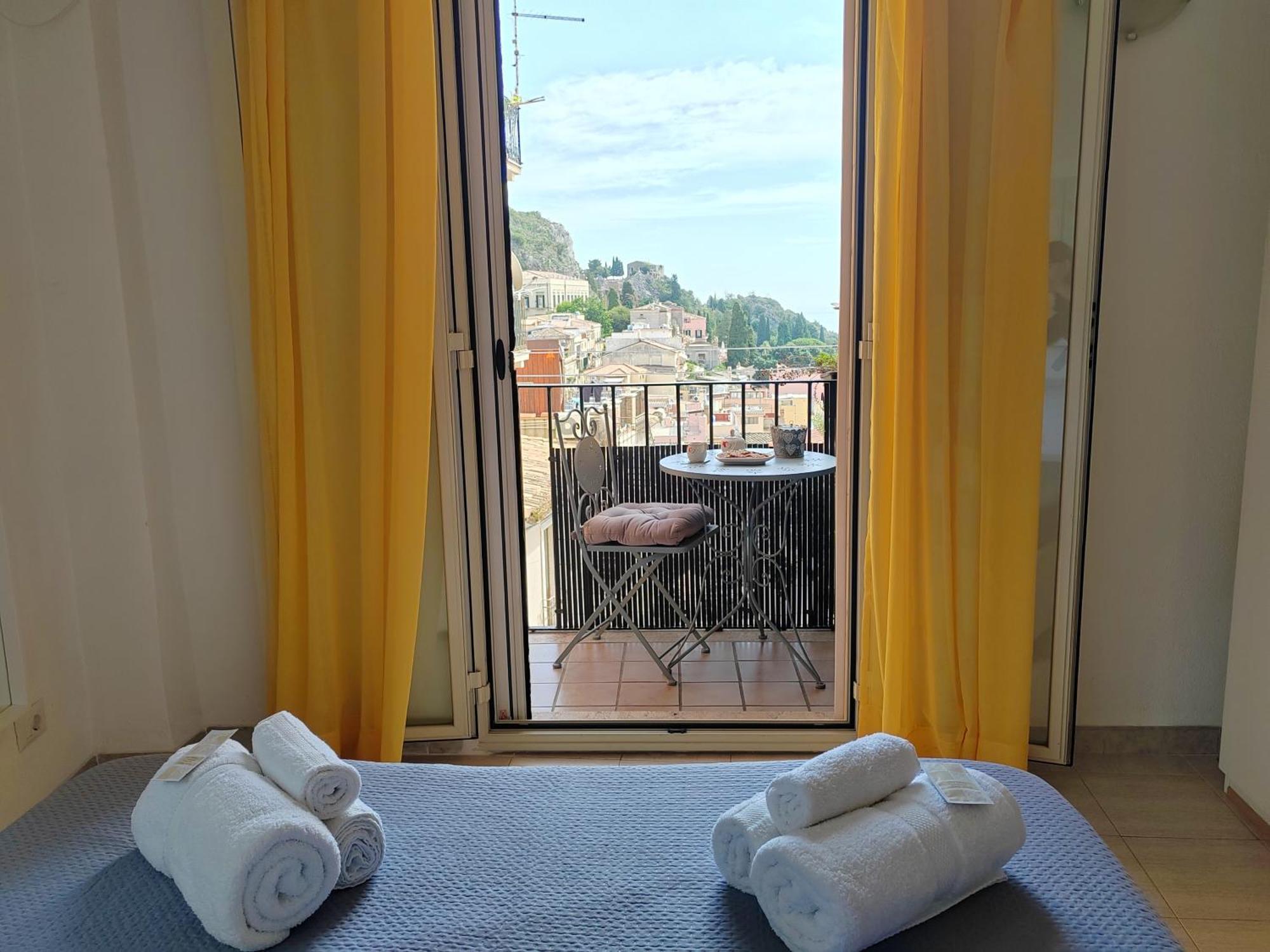 Casa Cesare - City Centre & Sea View Taormina Exterior foto