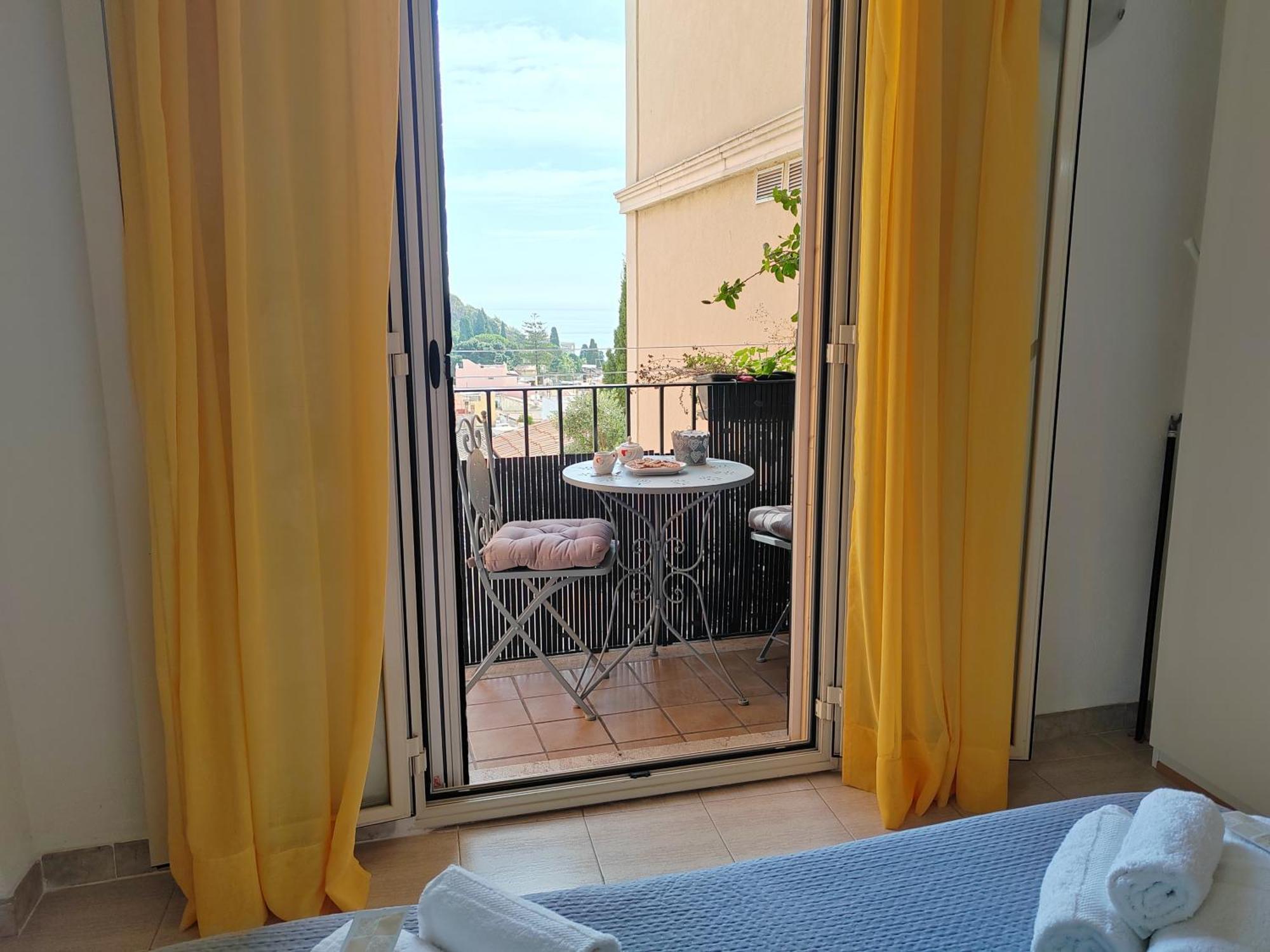 Casa Cesare - City Centre & Sea View Taormina Exterior foto